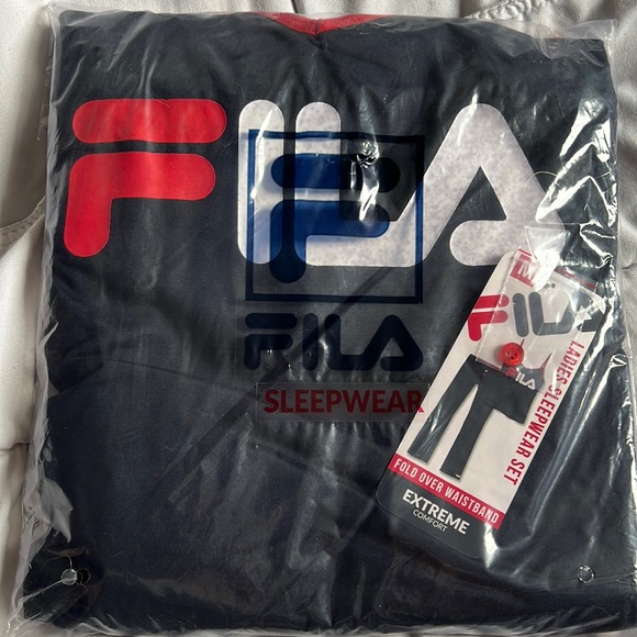 FILA Ladies Sleepwear Set - Picture 2 of 2